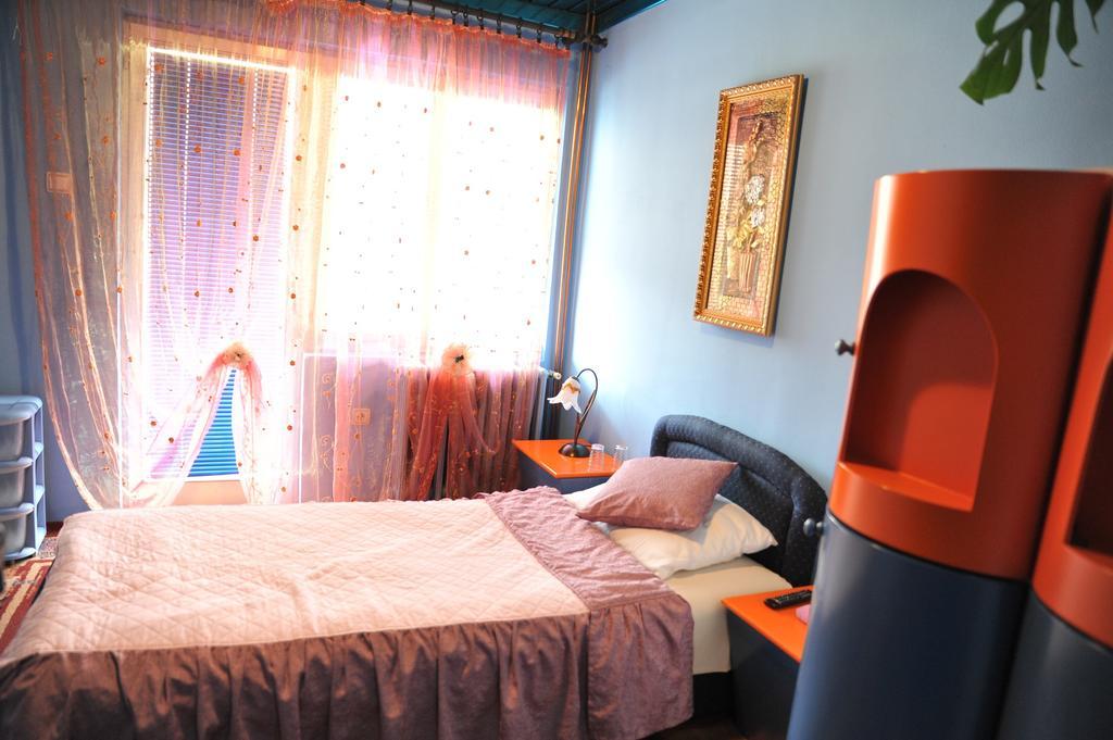 Guesthouse Prenociste Faraon プリェヴリャ 部屋 写真